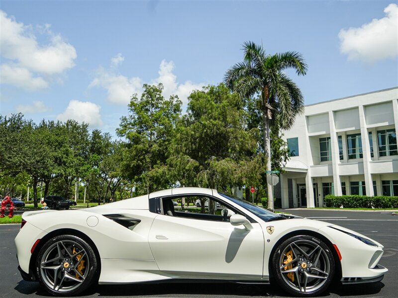 2022 Ferrari F8 Spider   - Photo 78 - Bonita Springs, FL 34134
