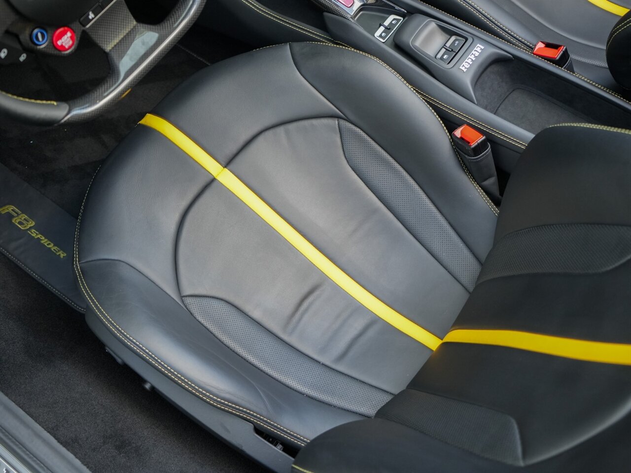 2022 Ferrari F8 Spider - Photo 24 - Bonita Springs, FL 34134