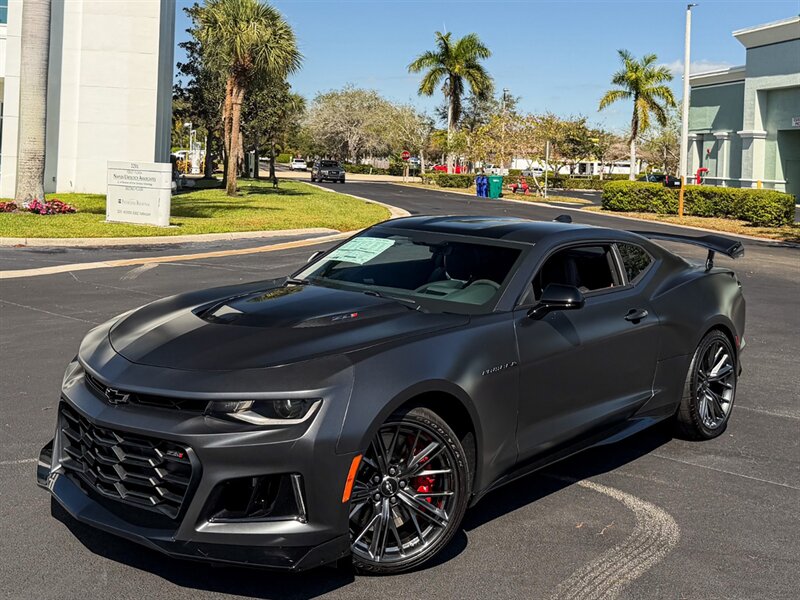 2024 Chevrolet Camaro ZL1   - Photo 11 - Bonita Springs, FL 34134