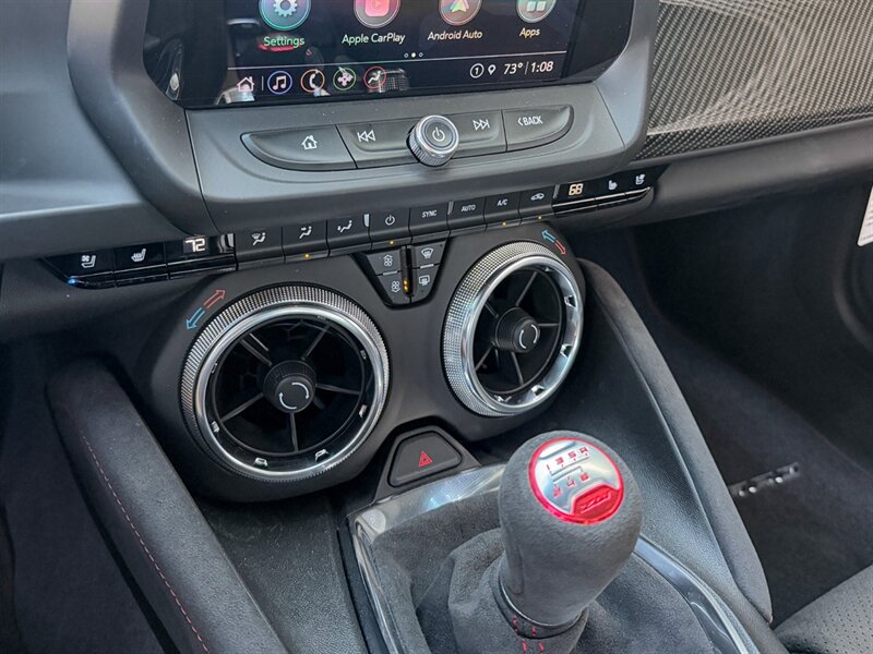 2024 Chevrolet Camaro ZL1   - Photo 19 - Bonita Springs, FL 34134