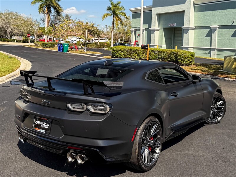 2024 Chevrolet Camaro ZL1   - Photo 79 - Bonita Springs, FL 34134