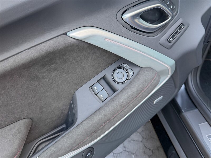2024 Chevrolet Camaro ZL1   - Photo 33 - Bonita Springs, FL 34134