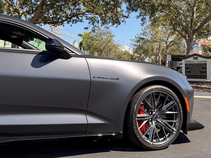 2024 Chevrolet Camaro ZL1   - Photo 81 - Bonita Springs, FL 34134