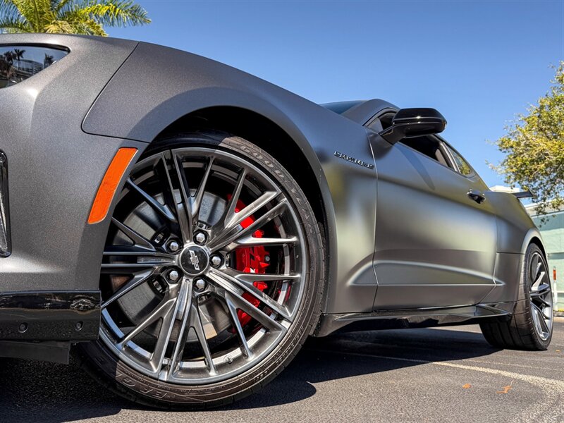 2024 Chevrolet Camaro ZL1   - Photo 14 - Bonita Springs, FL 34134