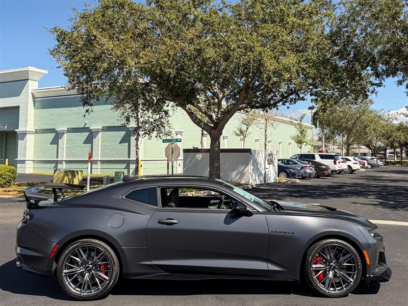 2024 Chevrolet Camaro ZL1   - Photo 80 - Bonita Springs, FL 34134