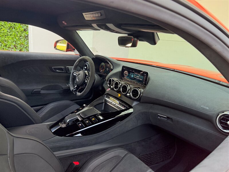 2021 Mercedes-Benz AMG GT Black Series - Photo 25 - Bonita Springs, FL 34134