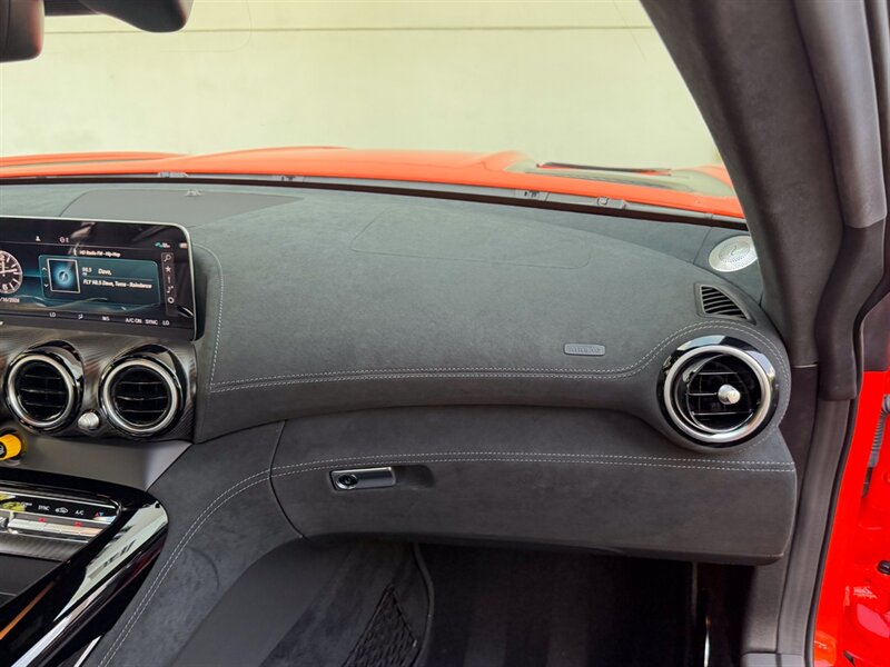 2021 Mercedes-Benz AMG GT Black Series - Photo 32 - Bonita Springs, FL 34134