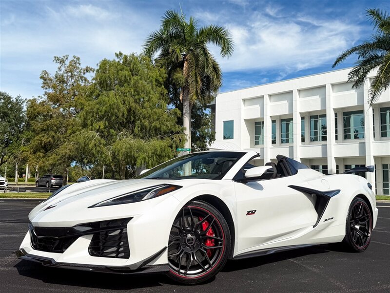 2023 Chevrolet Corvette Z06 - Photo 9 - Bonita Springs, FL 34134