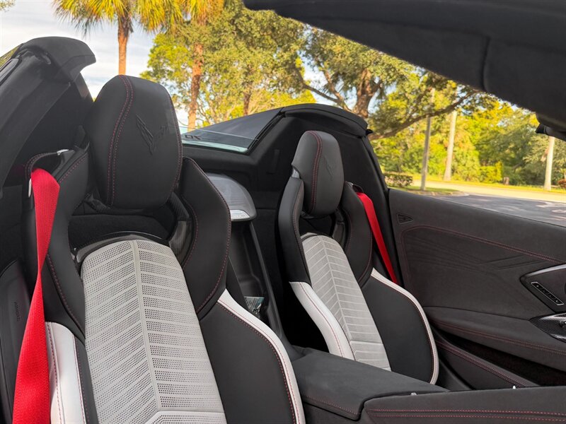 2023 Chevrolet Corvette Z06 - Photo 30 - Bonita Springs, FL 34134