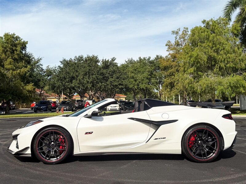 2023 Chevrolet Corvette Z06 - Photo 35 - Bonita Springs, FL 34134