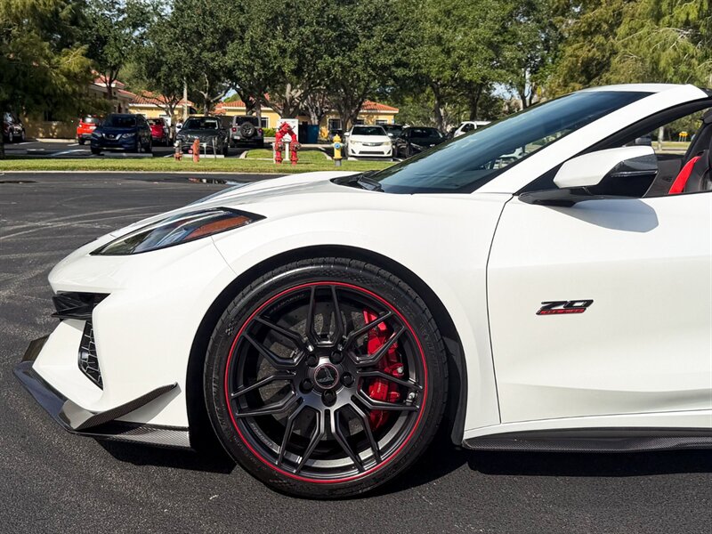 2023 Chevrolet Corvette Z06 - Photo 36 - Bonita Springs, FL 34134