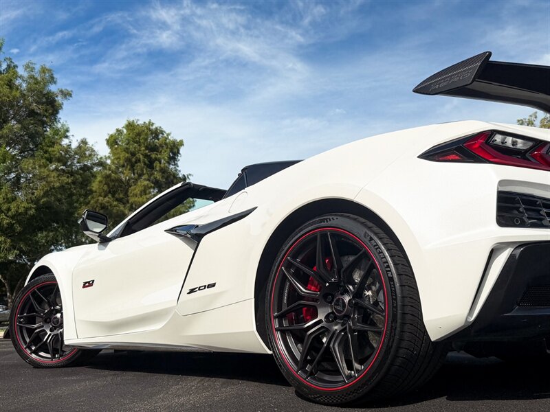 2023 Chevrolet Corvette Z06 - Photo 41 - Bonita Springs, FL 34134