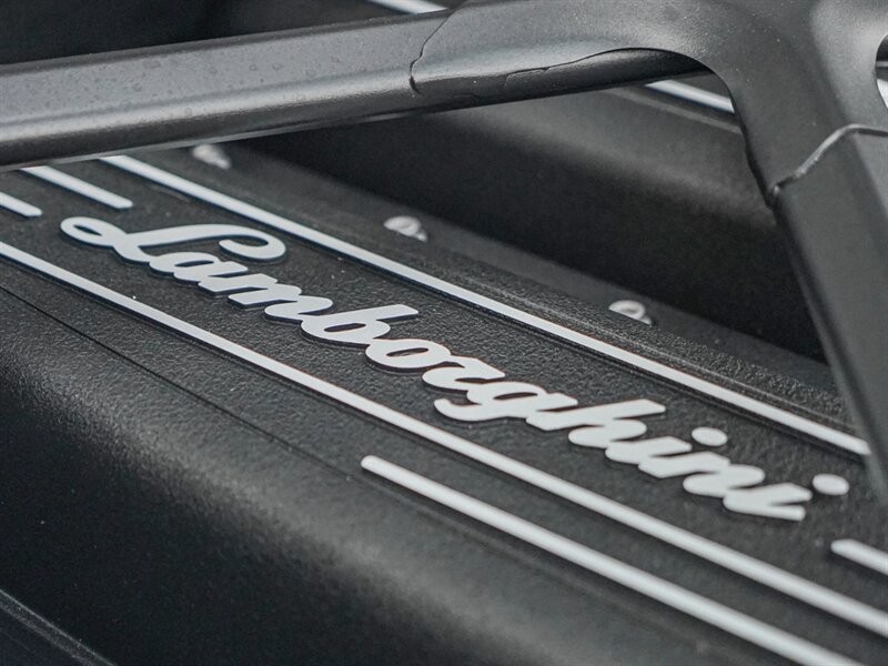2023 Lamborghini Huracan Tecnica   - Photo 35 - Bonita Springs, FL 34134