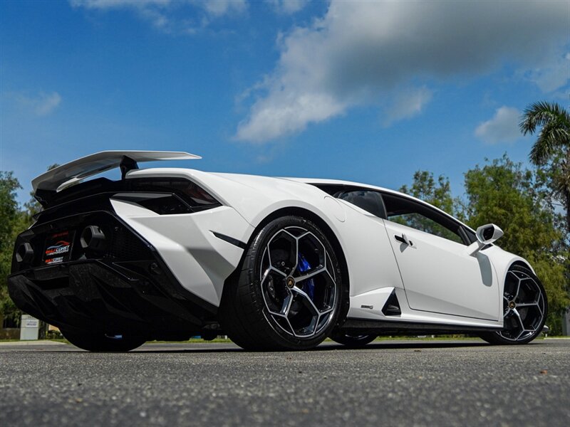 2023 Lamborghini Huracan Tecnica   - Photo 63 - Bonita Springs, FL 34134