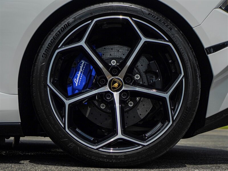 2023 Lamborghini Huracan Tecnica   - Photo 43 - Bonita Springs, FL 34134