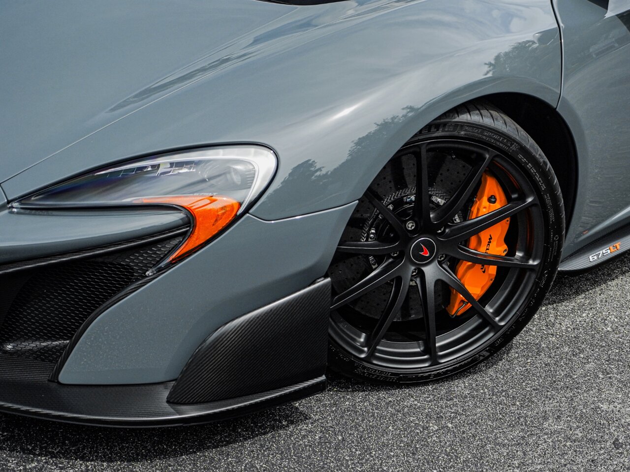 2016 McLaren 675LT Spider   - Photo 10 - Bonita Springs, FL 34134