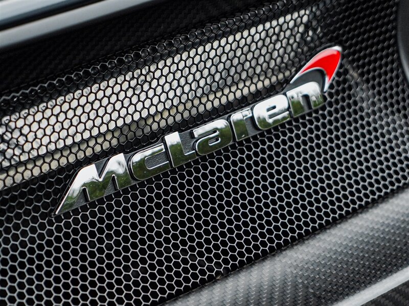 2016 McLaren 675LT Spider - Photo 50 - Bonita Springs, FL 34134