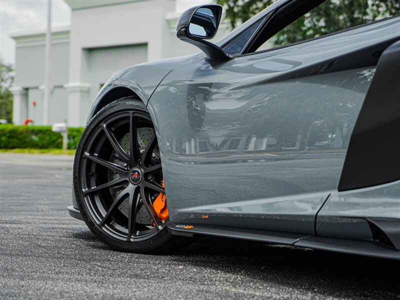 2016 McLaren 675LT Spider - Photo 45 - Bonita Springs, FL 34134