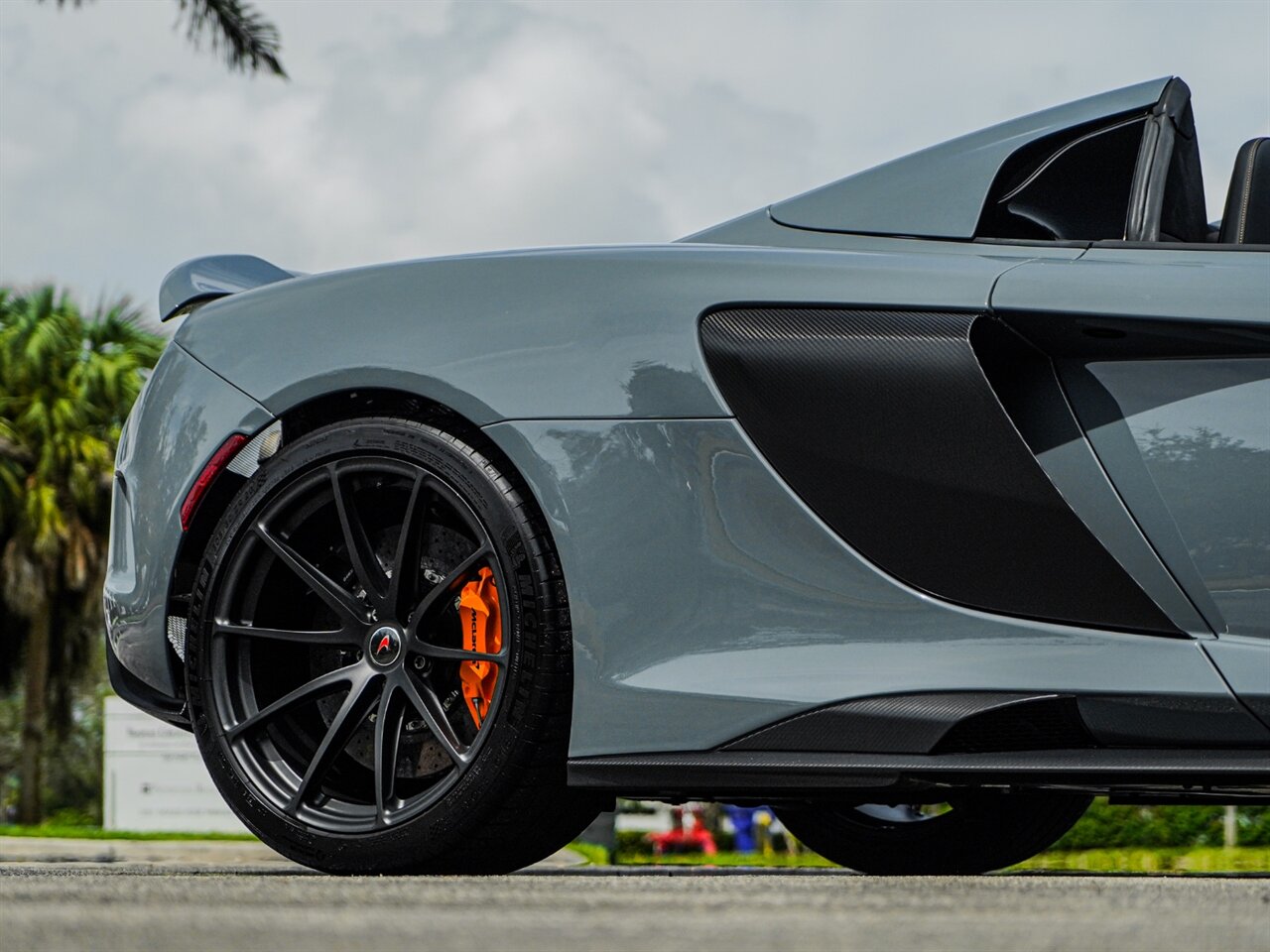 2016 McLaren 675LT Spider   - Photo 58 - Bonita Springs, FL 34134