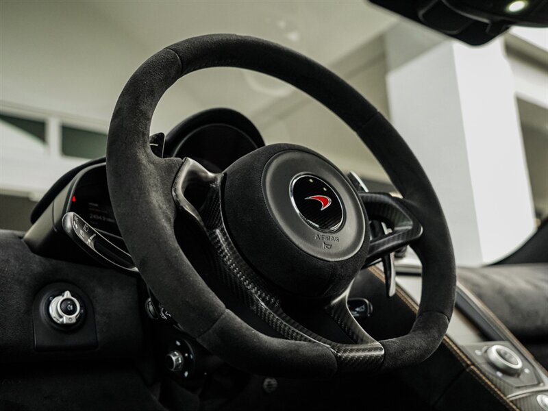 2016 McLaren 675LT Spider - Photo 12 - Bonita Springs, FL 34134