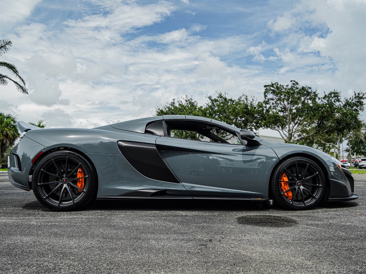 2016 McLaren 675LT Spider   - Photo 69 - Bonita Springs, FL 34134