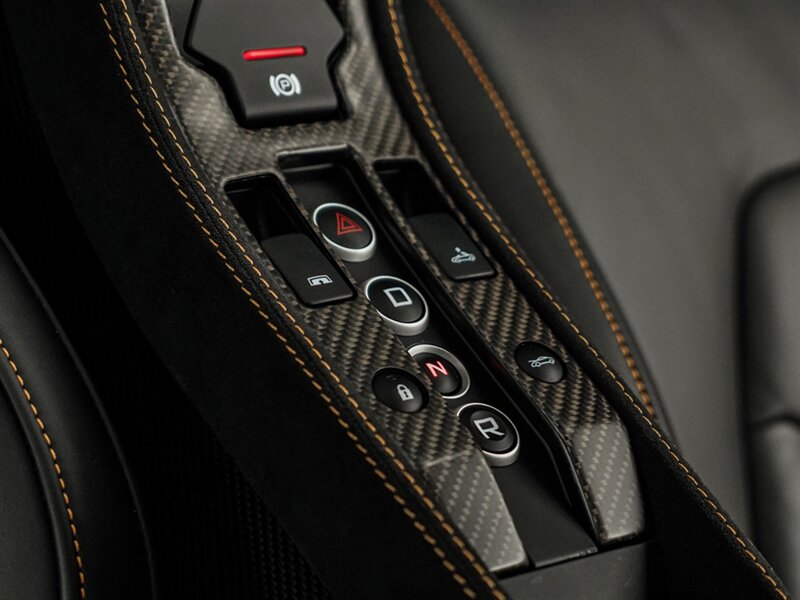 2016 McLaren 675LT Spider - Photo 16 - Bonita Springs, FL 34134