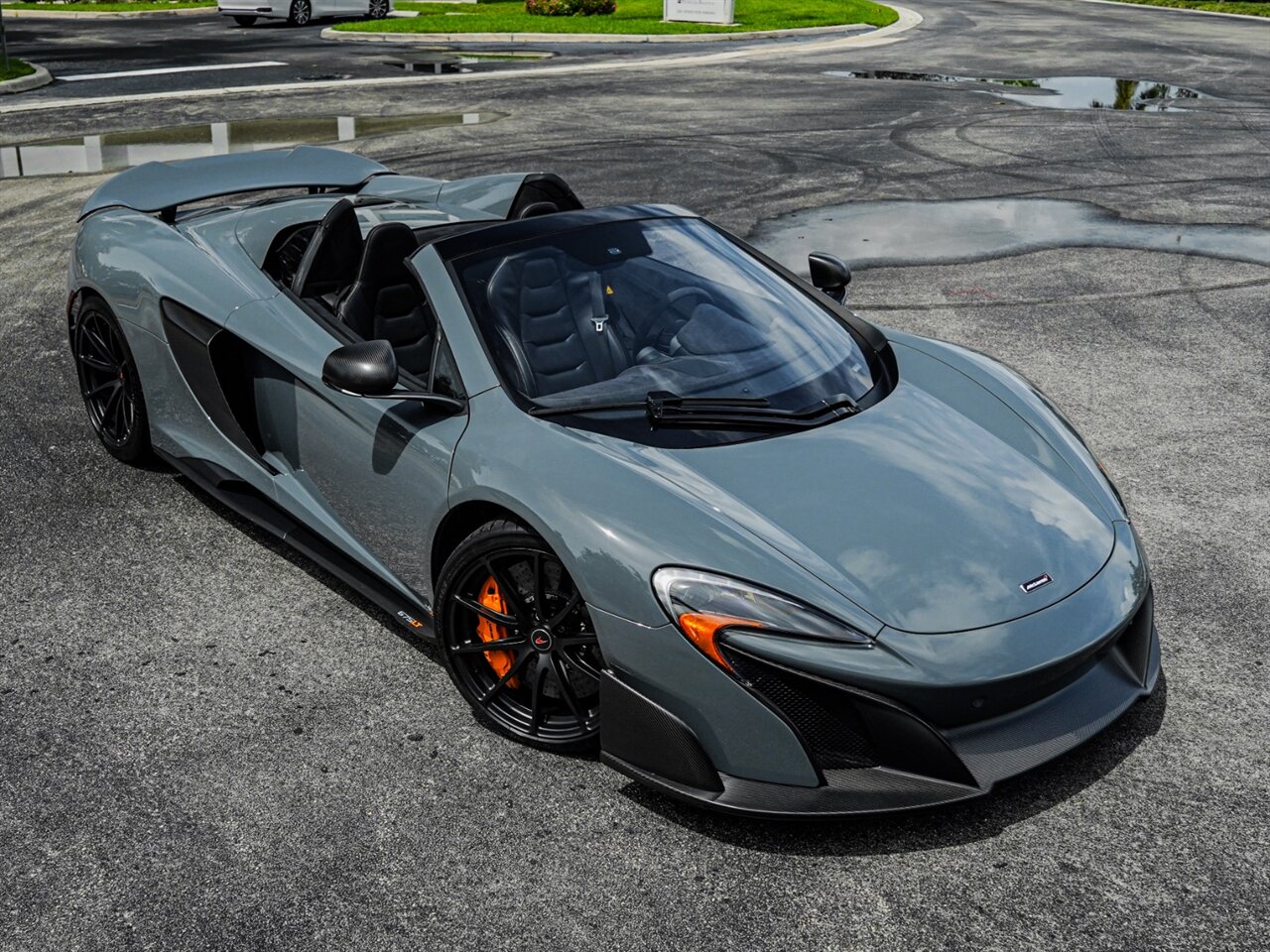 2016 McLaren 675LT Spider   - Photo 62 - Bonita Springs, FL 34134