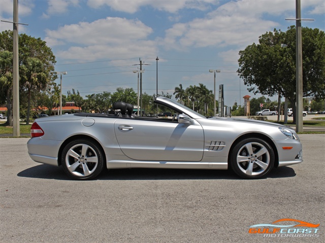 2009 Mercedes-Benz SL 550   - Photo 41 - Bonita Springs, FL 34134