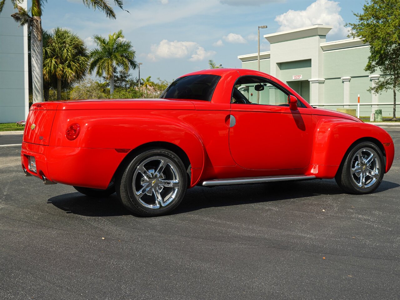 2005 Chevrolet SSR LS   - Photo 34 - Bonita Springs, FL 34134