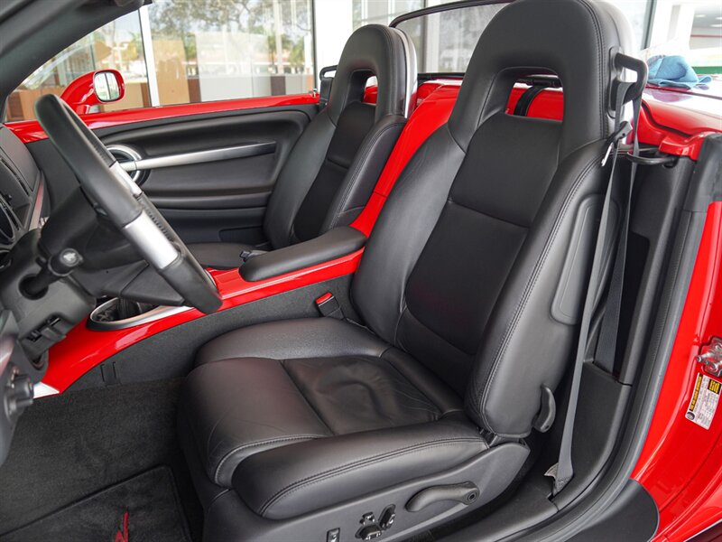 2005 Chevrolet SSR LS - Photo 17 - Bonita Springs, FL 34134