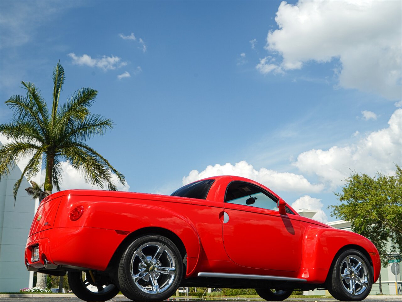 2005 Chevrolet SSR LS   - Photo 35 - Bonita Springs, FL 34134