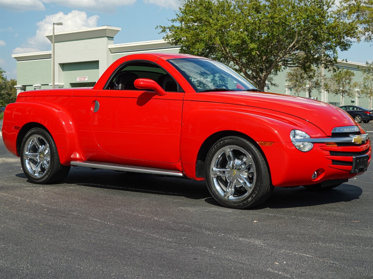 2005 Chevrolet SSR LS   - Photo 11 - Bonita Springs, FL 34134