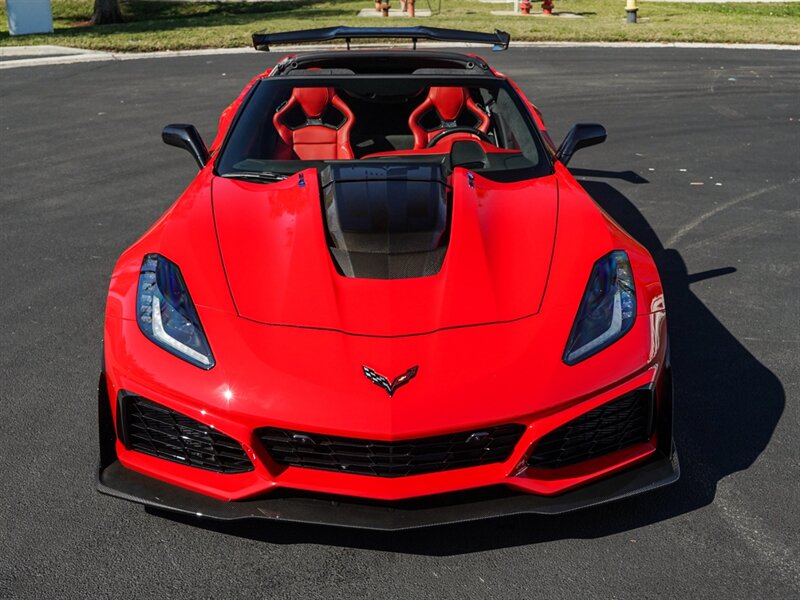 2019 Chevrolet Corvette ZR1 - Photo 5 - Bonita Springs, FL 34134