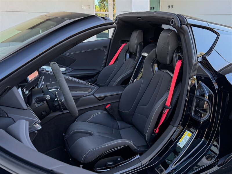 2025 Chevrolet Corvette Z06 - Photo 16 - Bonita Springs, FL 34134