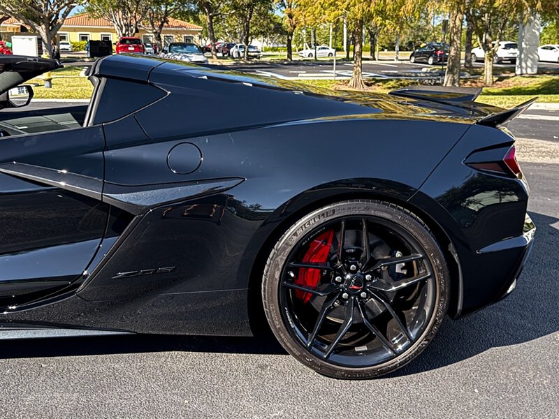 2025 Chevrolet Corvette Z06 - Photo 37 - Bonita Springs, FL 34134