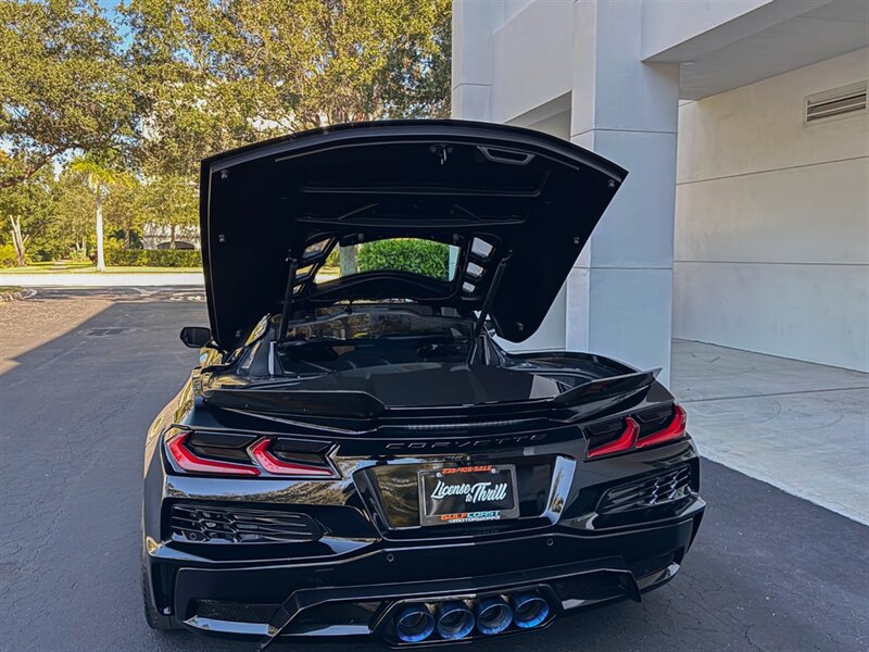 2025 Chevrolet Corvette Z06 - Photo 33 - Bonita Springs, FL 34134
