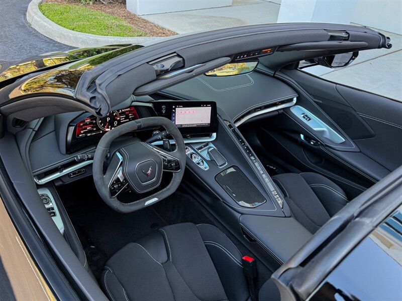 2025 Chevrolet Corvette Z06 - Photo 2 - Bonita Springs, FL 34134