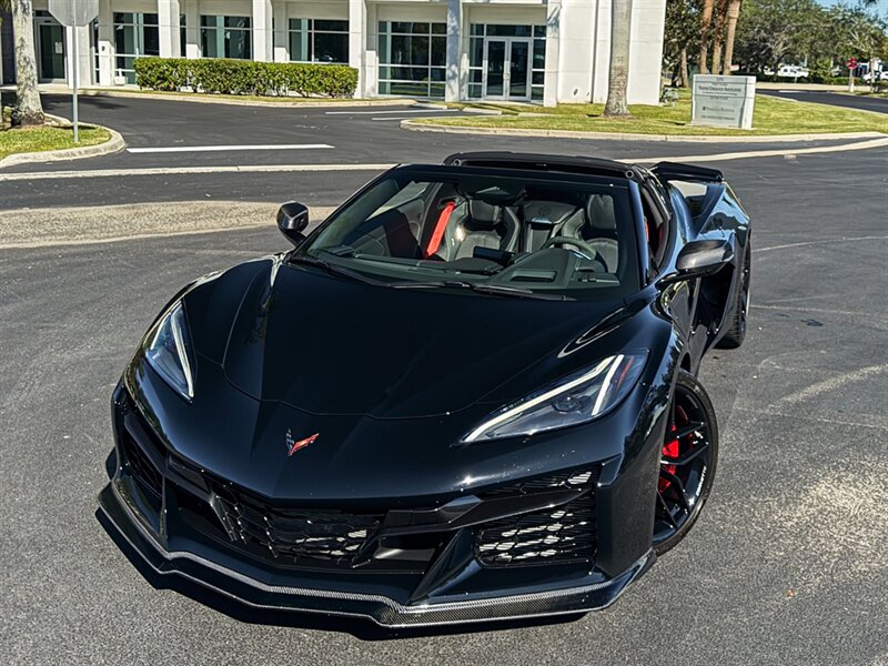 2025 Chevrolet Corvette Z06 - Photo 6 - Bonita Springs, FL 34134