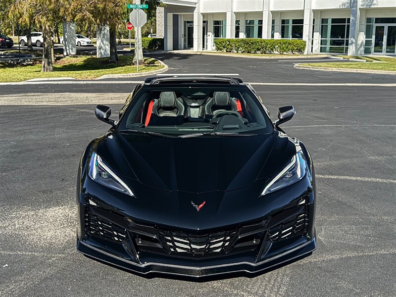 2025 Chevrolet Corvette Z06 - Photo 4 - Bonita Springs, FL 34134