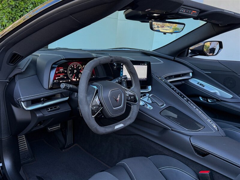 2025 Chevrolet Corvette Z06 - Photo 11 - Bonita Springs, FL 34134