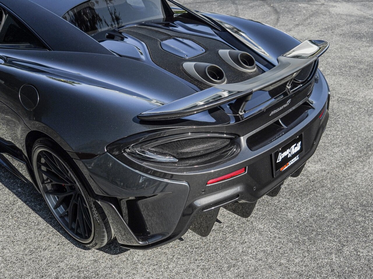 2019 McLaren 600LT   - Photo 44 - Bonita Springs, FL 34134