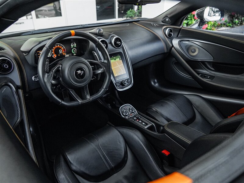 2019 McLaren 600LT   - Photo 2 - Bonita Springs, FL 34134