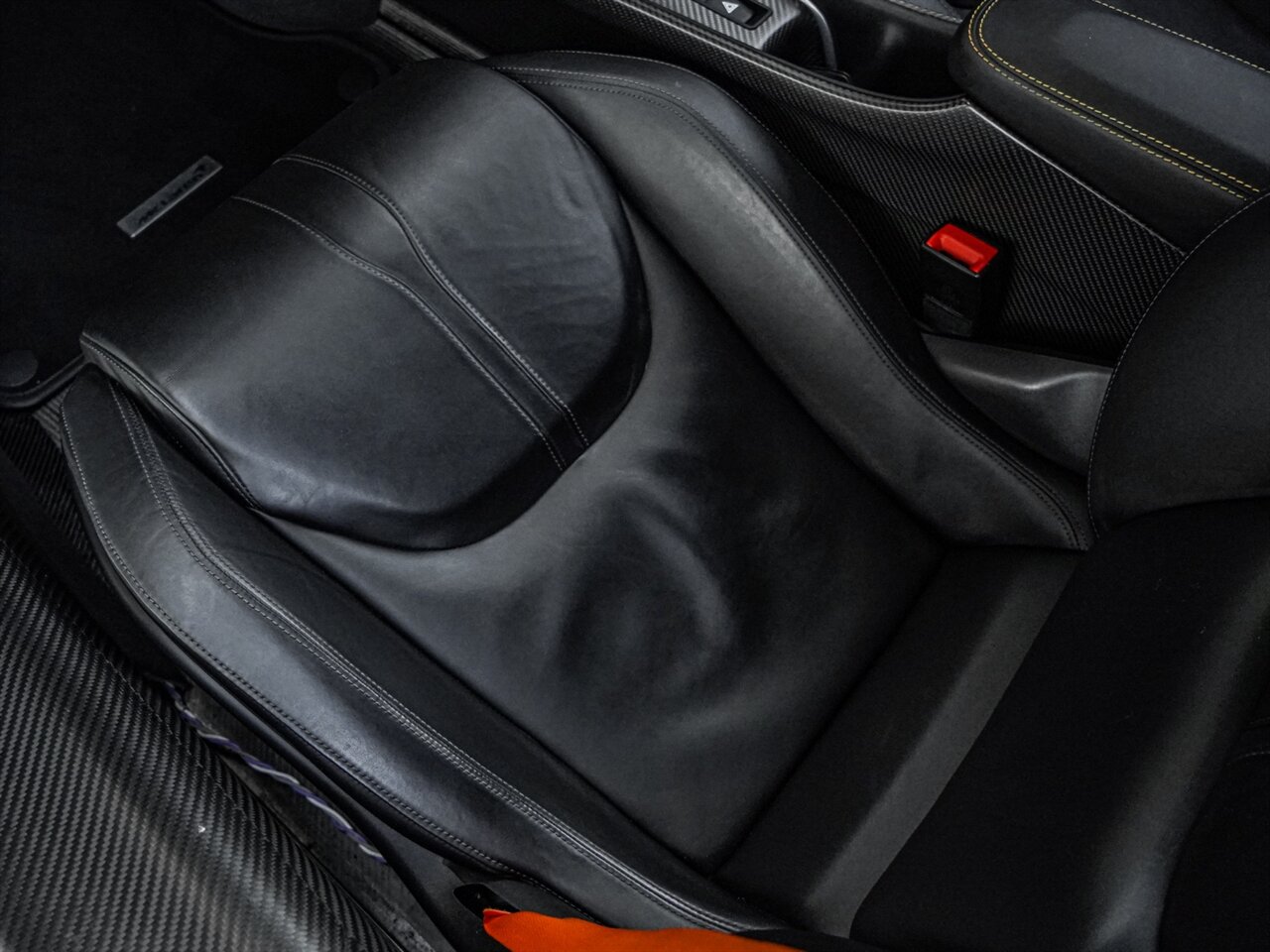 2019 McLaren 600LT   - Photo 18 - Bonita Springs, FL 34134