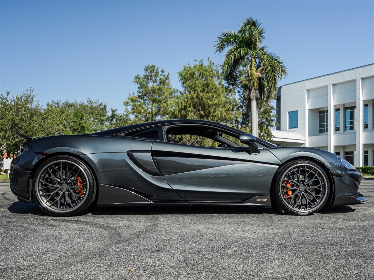 2019 McLaren 600LT   - Photo 51 - Bonita Springs, FL 34134