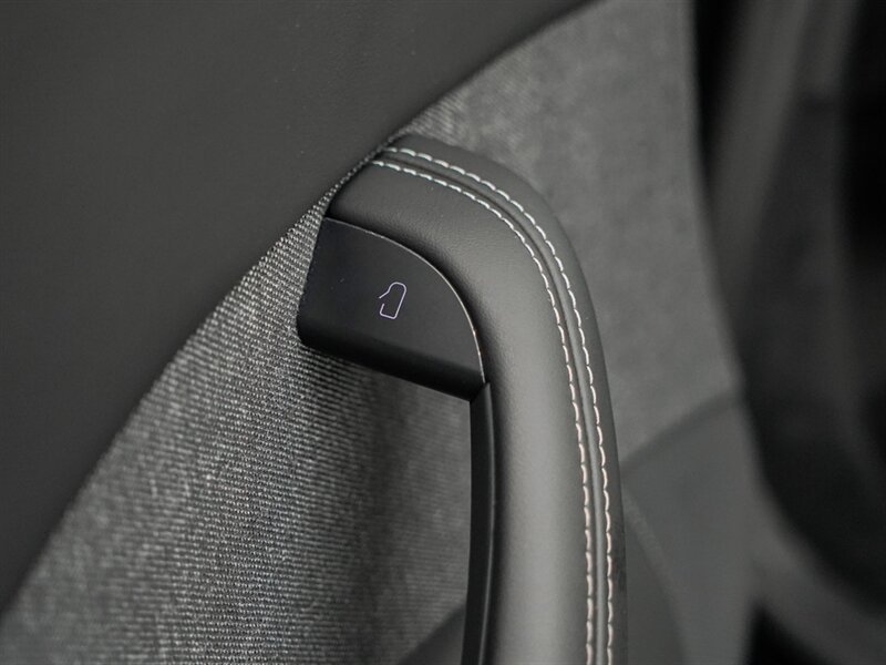 2021 Tesla Model S Plaid - Photo 20 - Bonita Springs, FL 34134