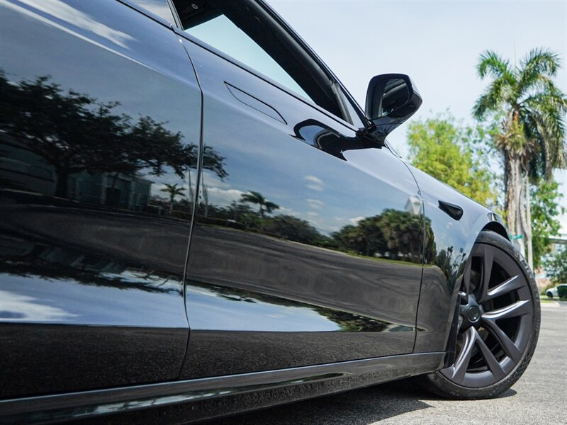 2021 Tesla Model S Plaid - Photo 43 - Bonita Springs, FL 34134