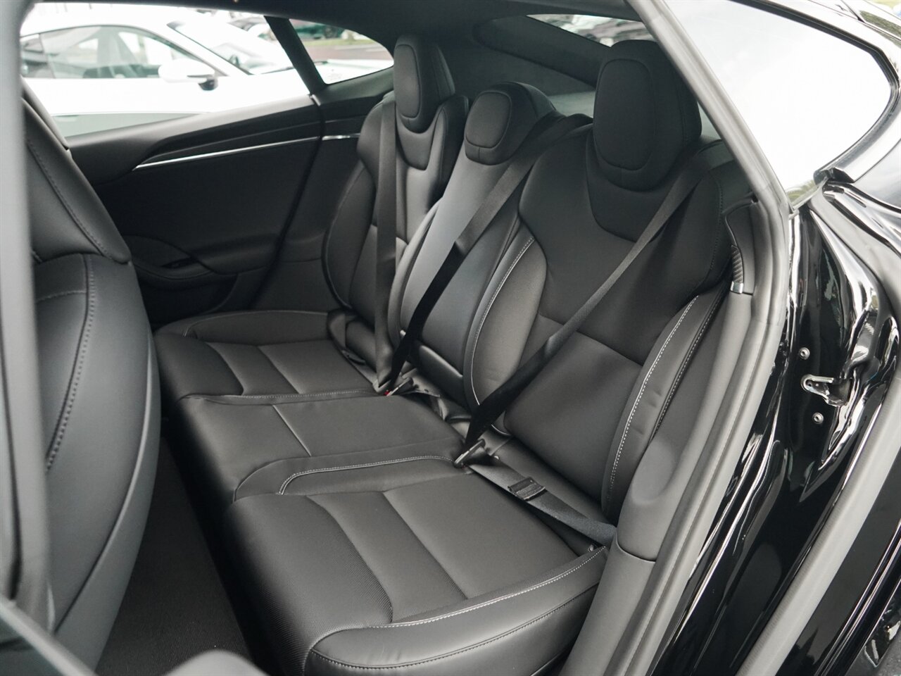 2021 Tesla Model S Plaid   - Photo 23 - Bonita Springs, FL 34134