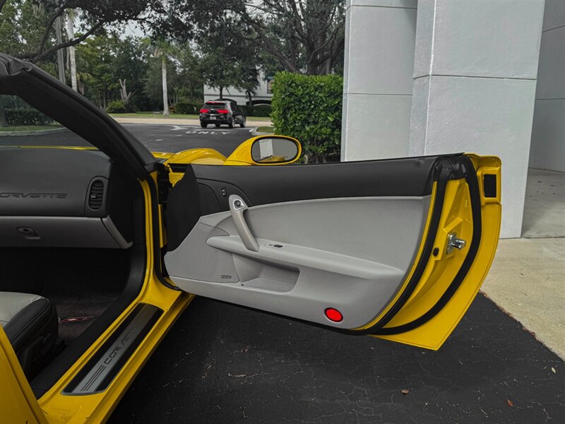 2008 Chevrolet Corvette   - Photo 36 - Bonita Springs, FL 34134