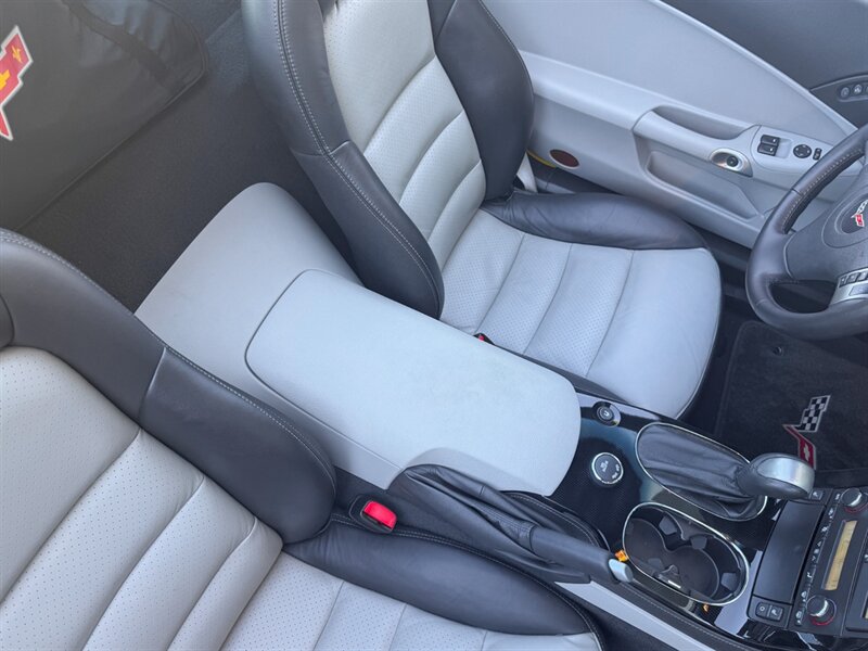 2008 Chevrolet Corvette   - Photo 34 - Bonita Springs, FL 34134