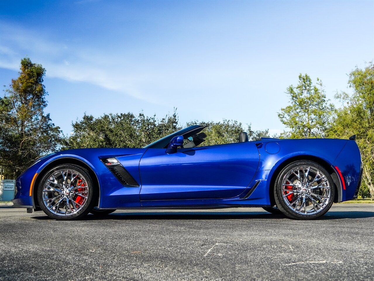 2019 Chevrolet Corvette Z06   - Photo 33 - Bonita Springs, FL 34134